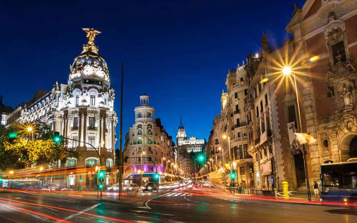 Madrid - Laguna Travel Agency